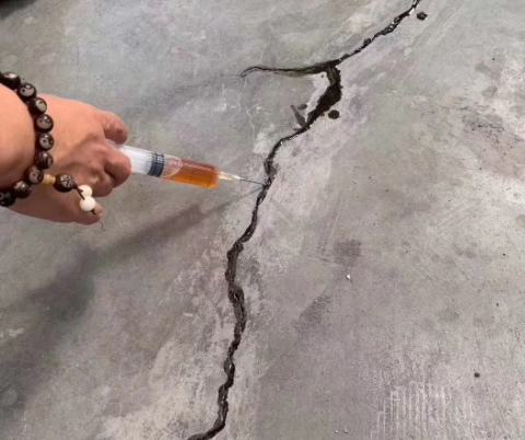 南开乡混凝土裂缝修补技术详解​